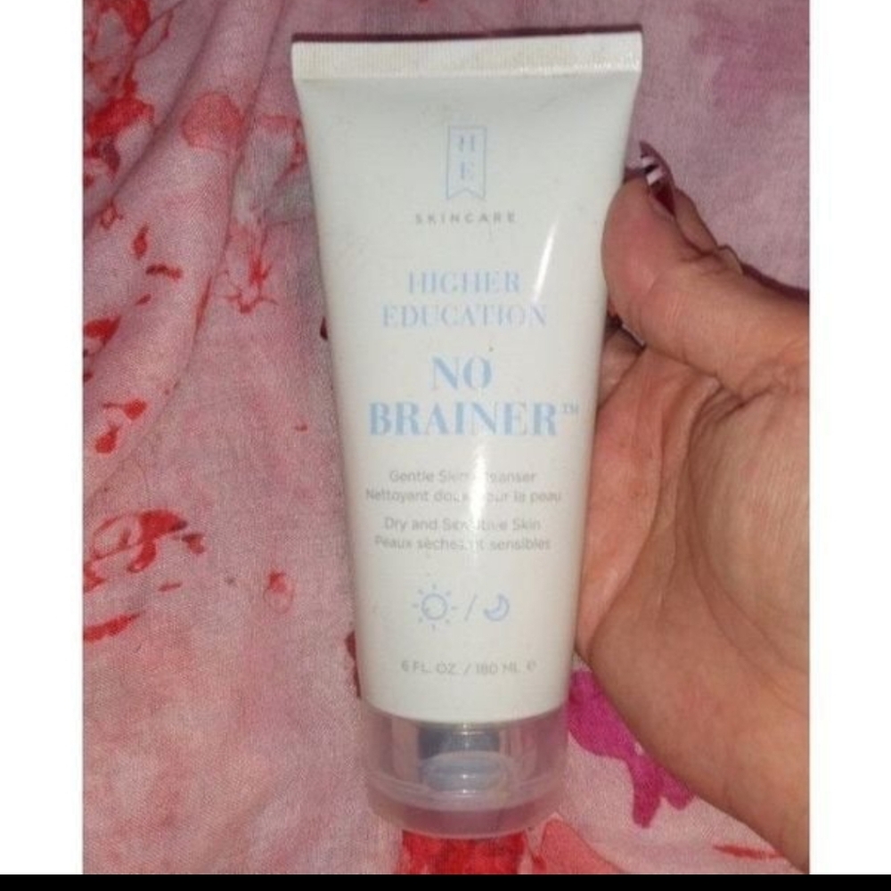 HIGHER EDUCATION NO BRAINER FACIAL WASH